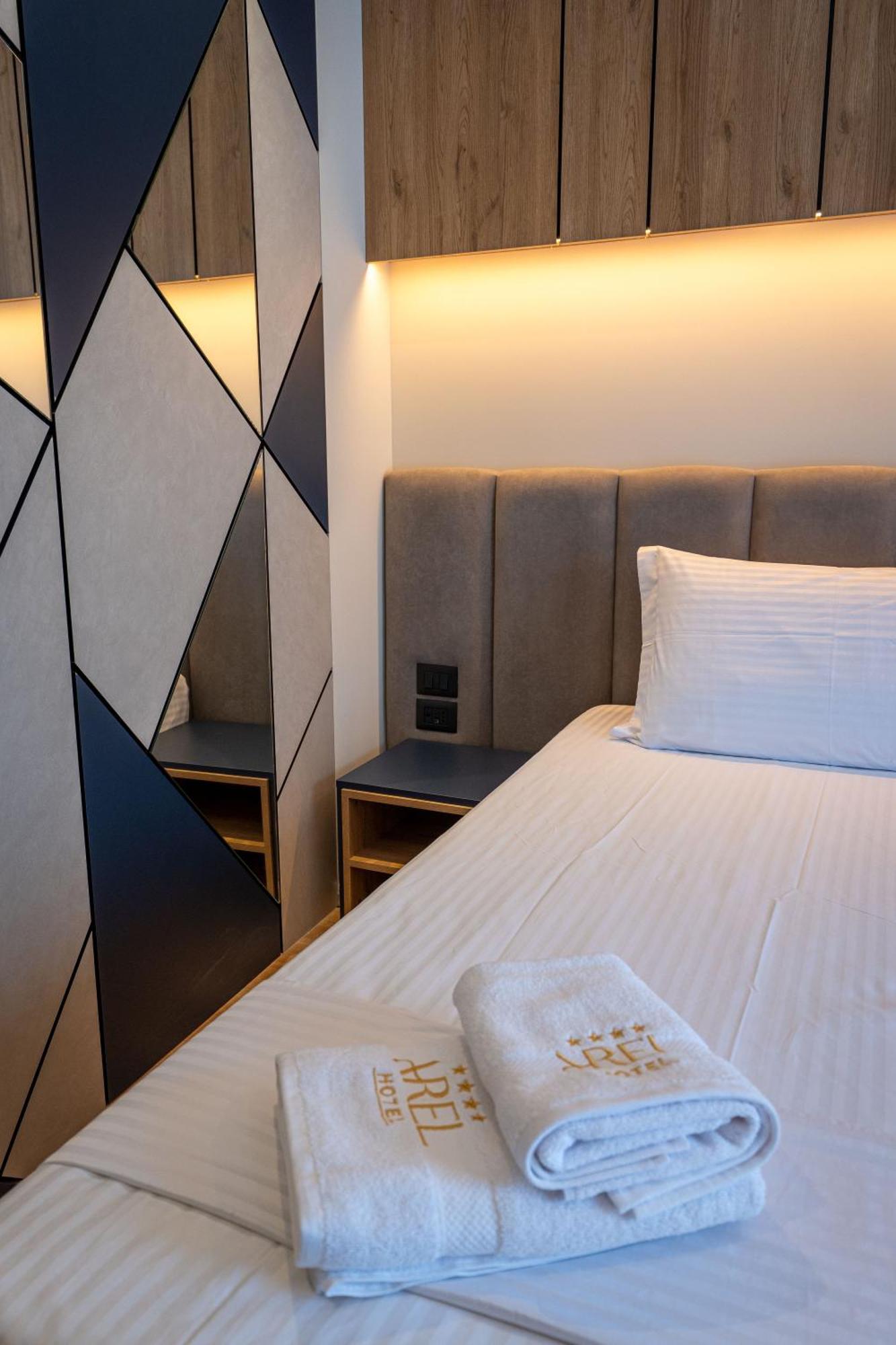Arel Hotel Sarande Exterior photo
