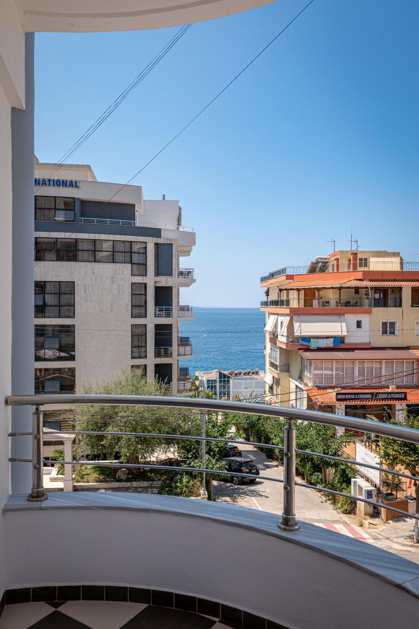 Arel Hotel Sarande Exterior photo